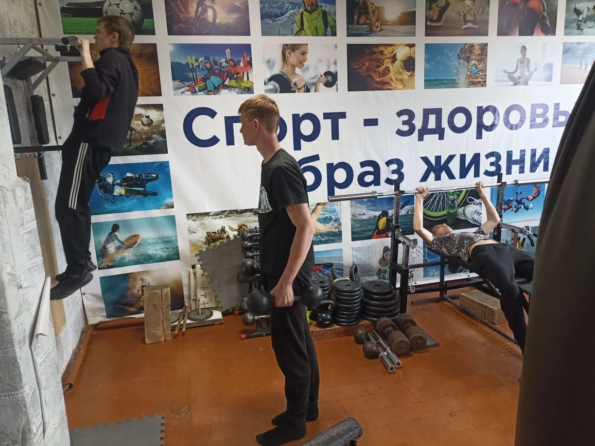 " Всё по плечу". Занятия на тренажерах