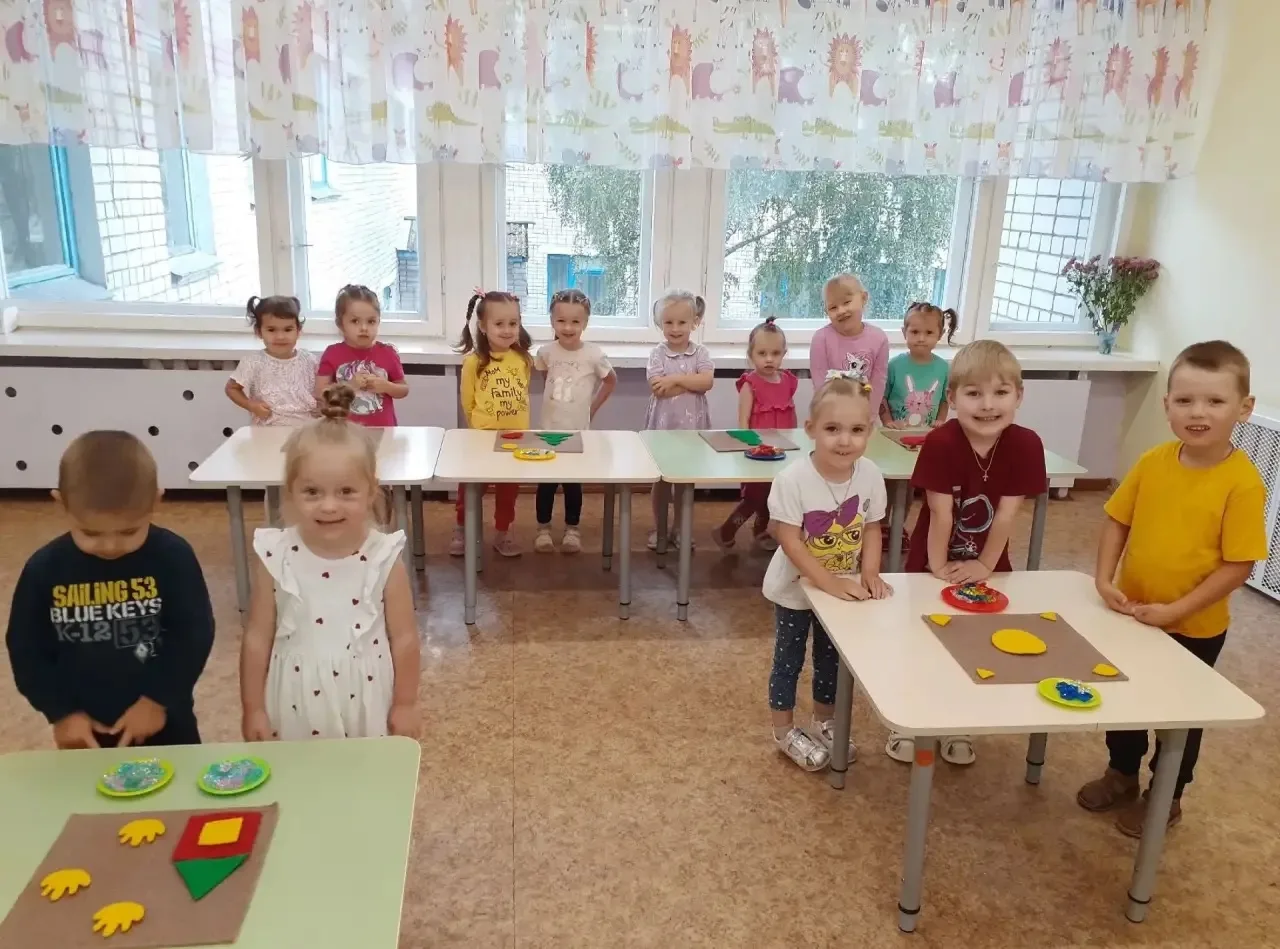 Развиваем моторику и усидчивость! 🧠 Детишки группы №20, вместо привычных красок,  испо...
