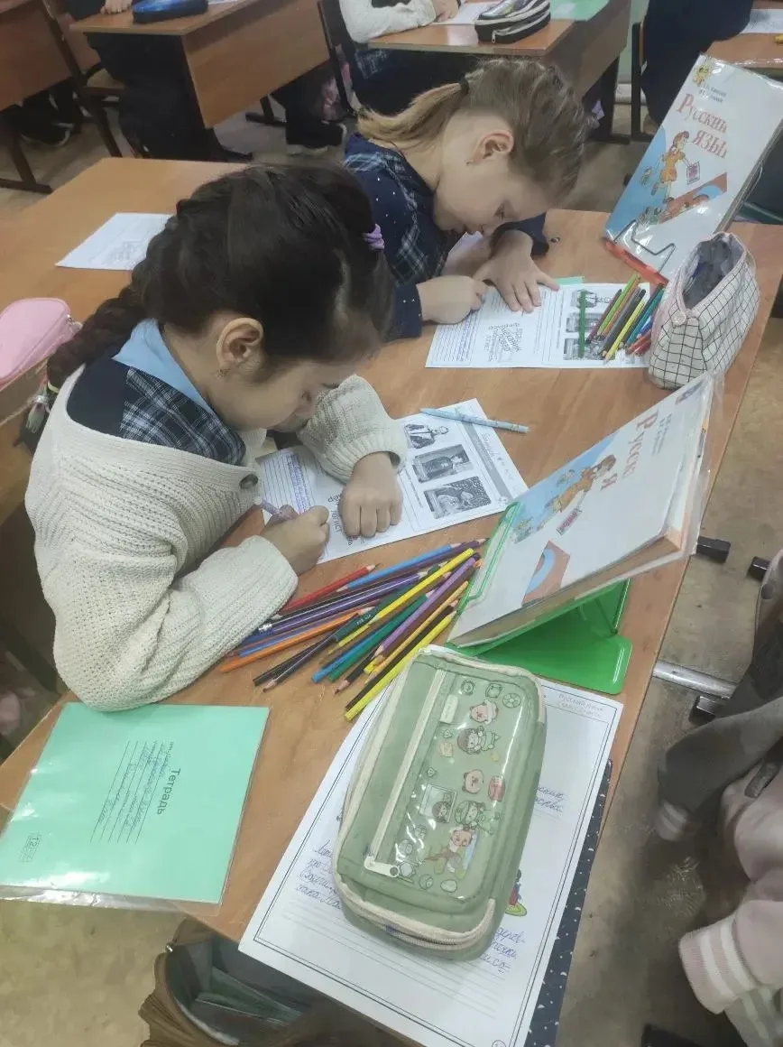🇷🇺Разговоры о важном 🇷🇺  ✅ Сегодня в рамках курса внеурочной деятельности "Разговоры о важном" состо