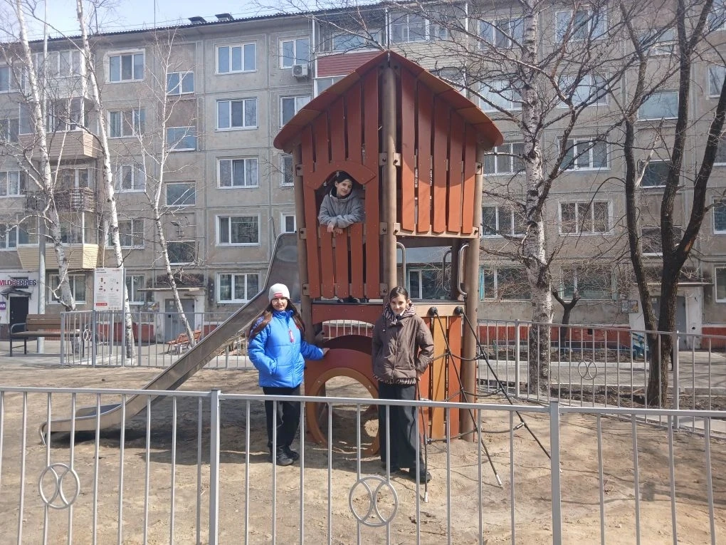 В преддверии 65-летия первого полёта Юрия Гагарина в космос обучающиеся нашей школы при...