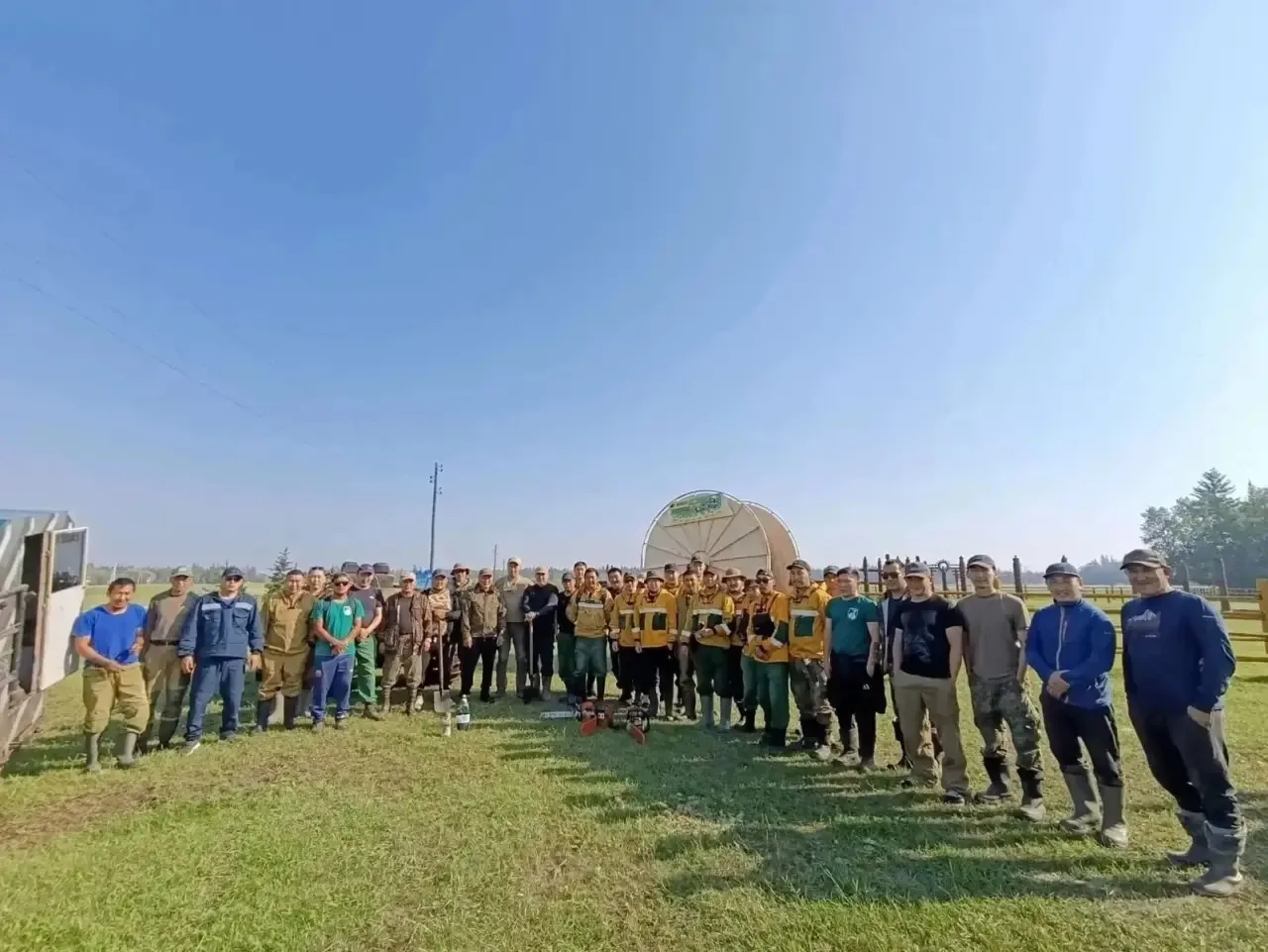 🌿В Сунтарском районе очищено русло канала Веревкин