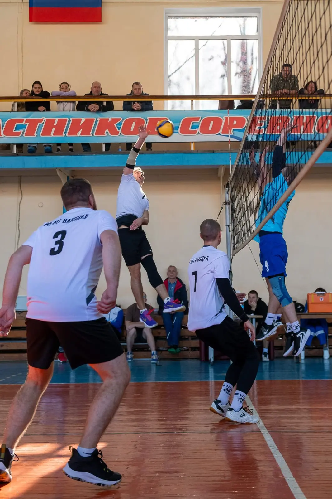 🏐 Турнир по волейболу «Вызов чемпионам» 🏆