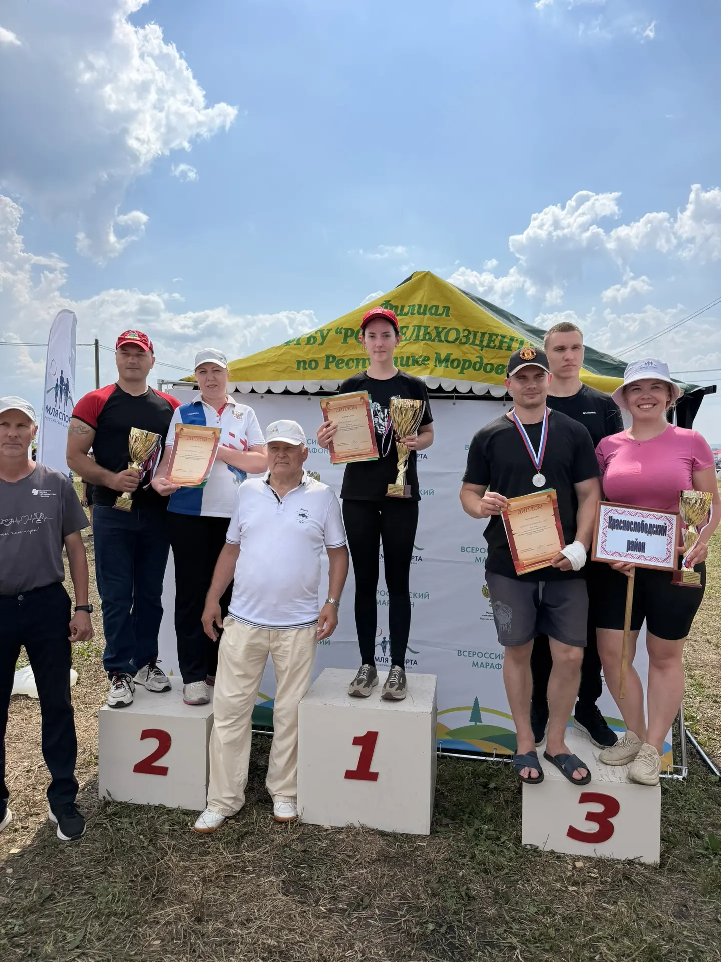 4 июня в с. Аксеново прошел большой праздник Сабантуй! Схватки были напряженными и захв...