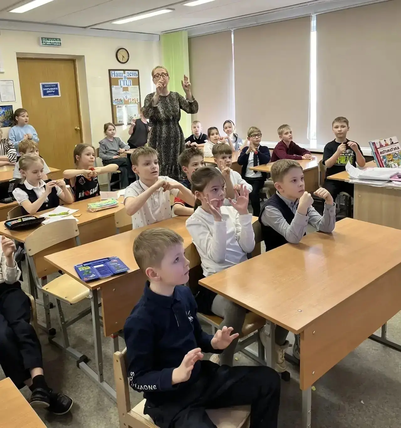 🖨История библиотечного дела  📍 Новаторов, 20к3  😍Первоклассники отправились в путешествие по истории