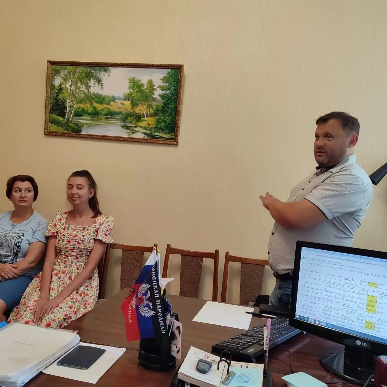 Начальник Управления образования Администрации городского округа Харцызск Николай Осипо...