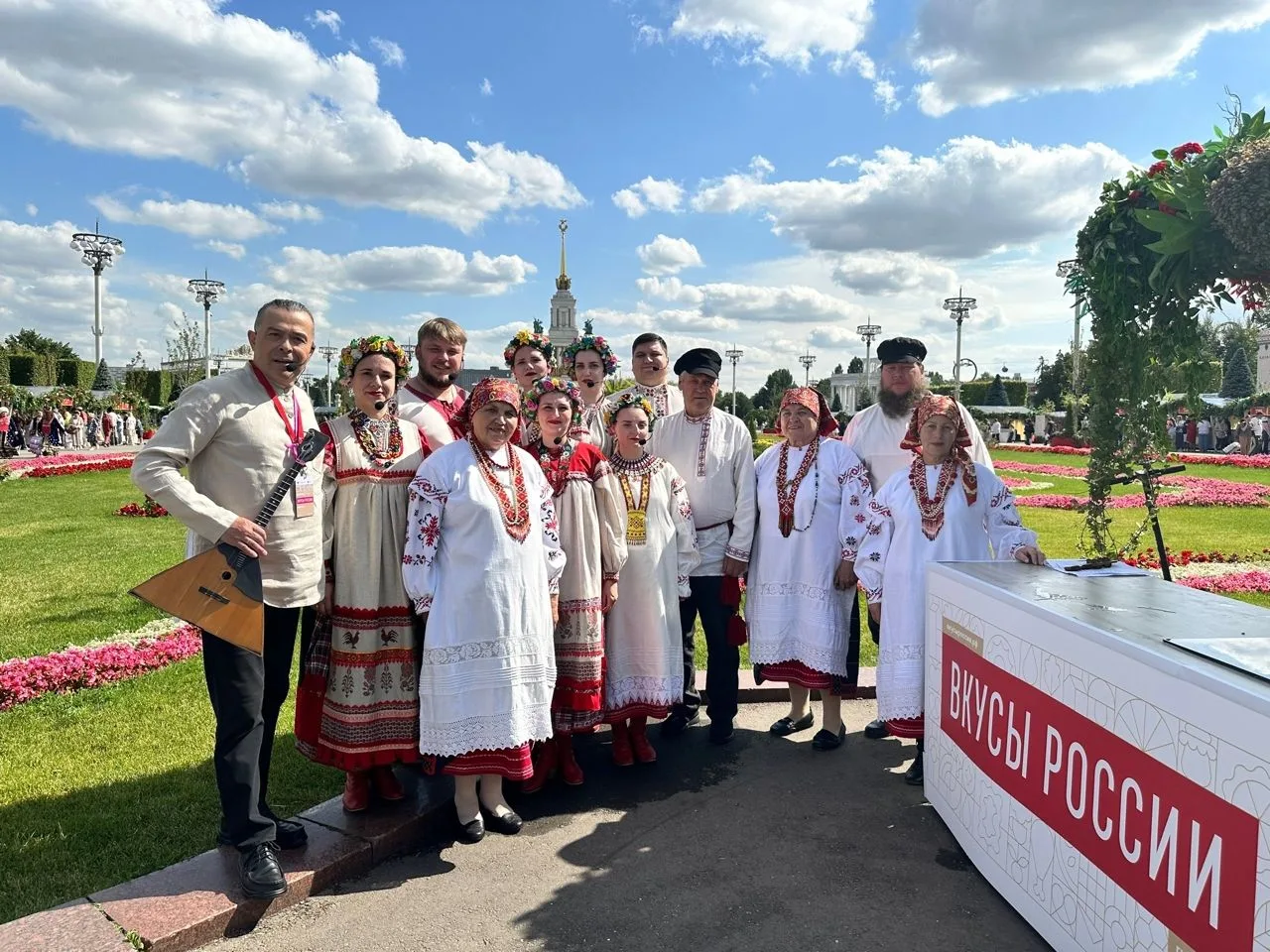 🎶 Фольклорный ансамбль «Калиновый садок» Орловского областного центра народного творче...