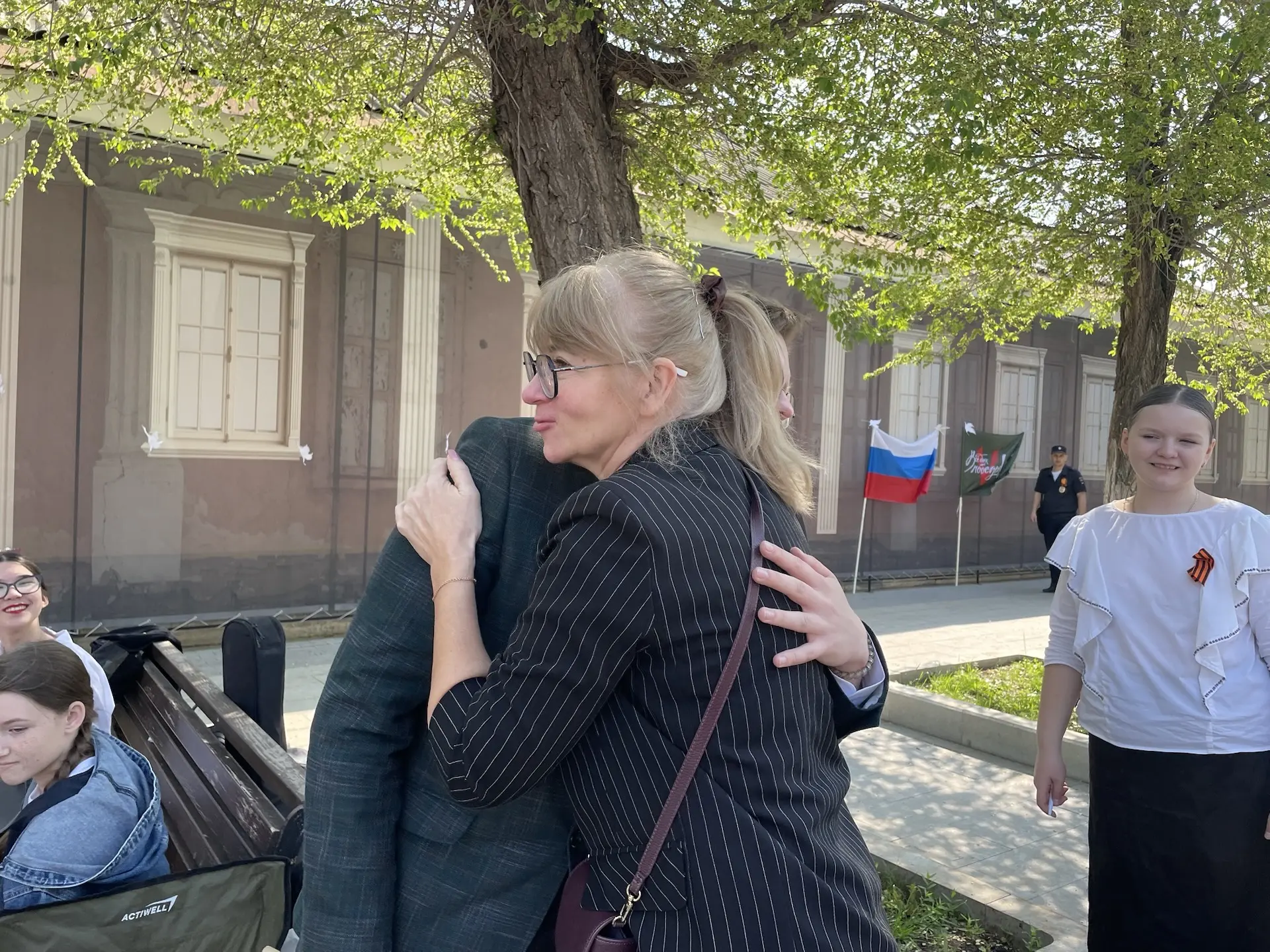 🎖️ Память сердца  В этот особенный день улица Советская стала местом, где живёт память. МОАУ СОШ № 7