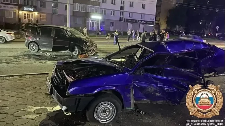 В Башкирии в ДТП с «Рено» погибли водитель «ВАЗ» и его подросток-пассажир
