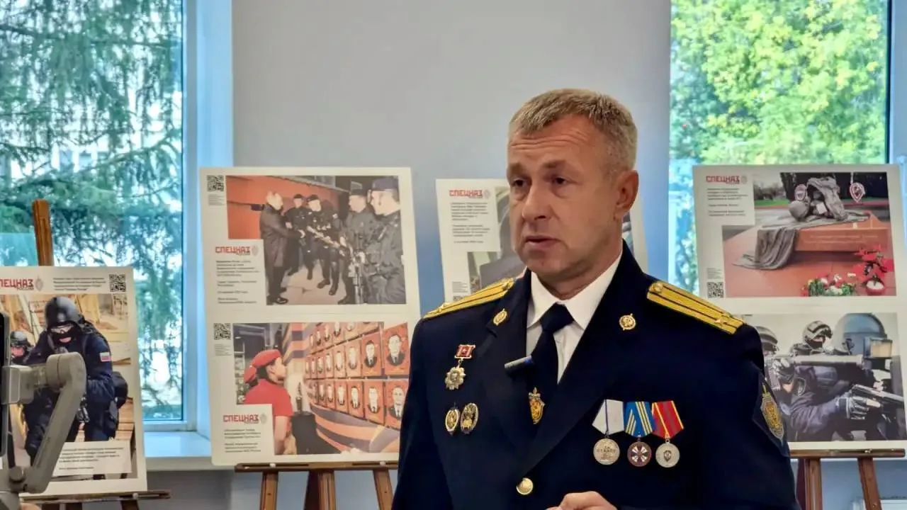 В рамках мероприятий, посвященных Дню солидарности в борьбе с терроризмом, Сергей Павле...