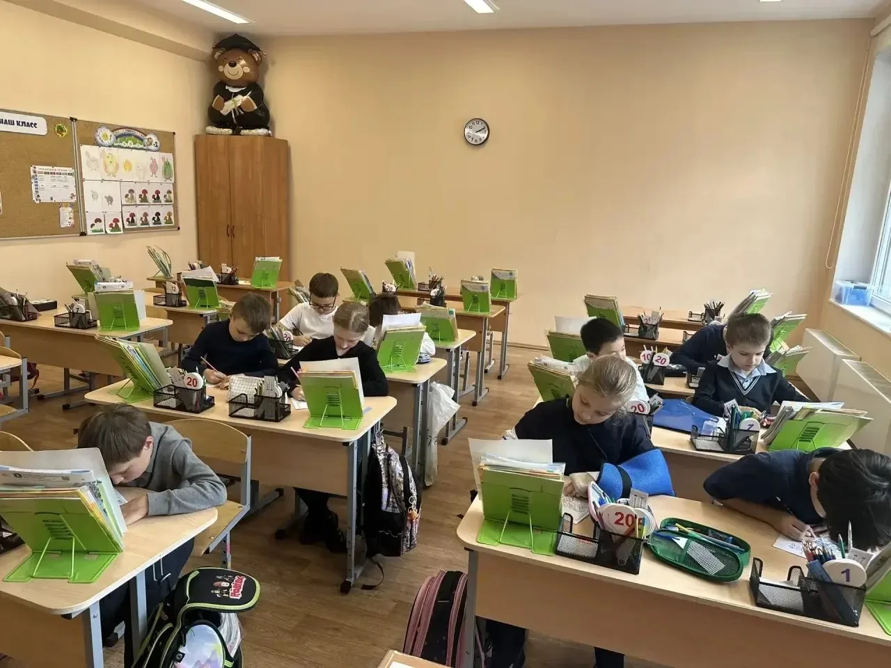 📚 5 октября — День учителя!
