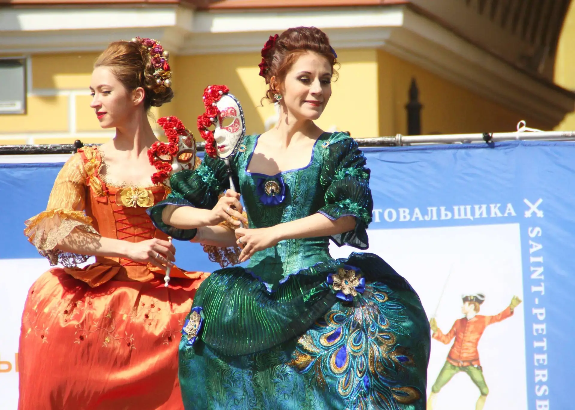 День фехтовальщика в Александровском саду 🤺  🗓 24 мая 13:00  📍 Александровский сад  💵 Бесплатно  Пра