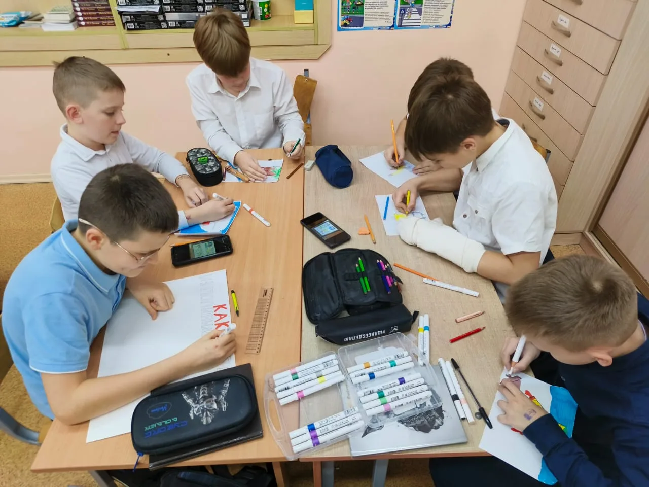 Профилактические беседы о безопасности на дороге действительно играют важную роль в формировании у д