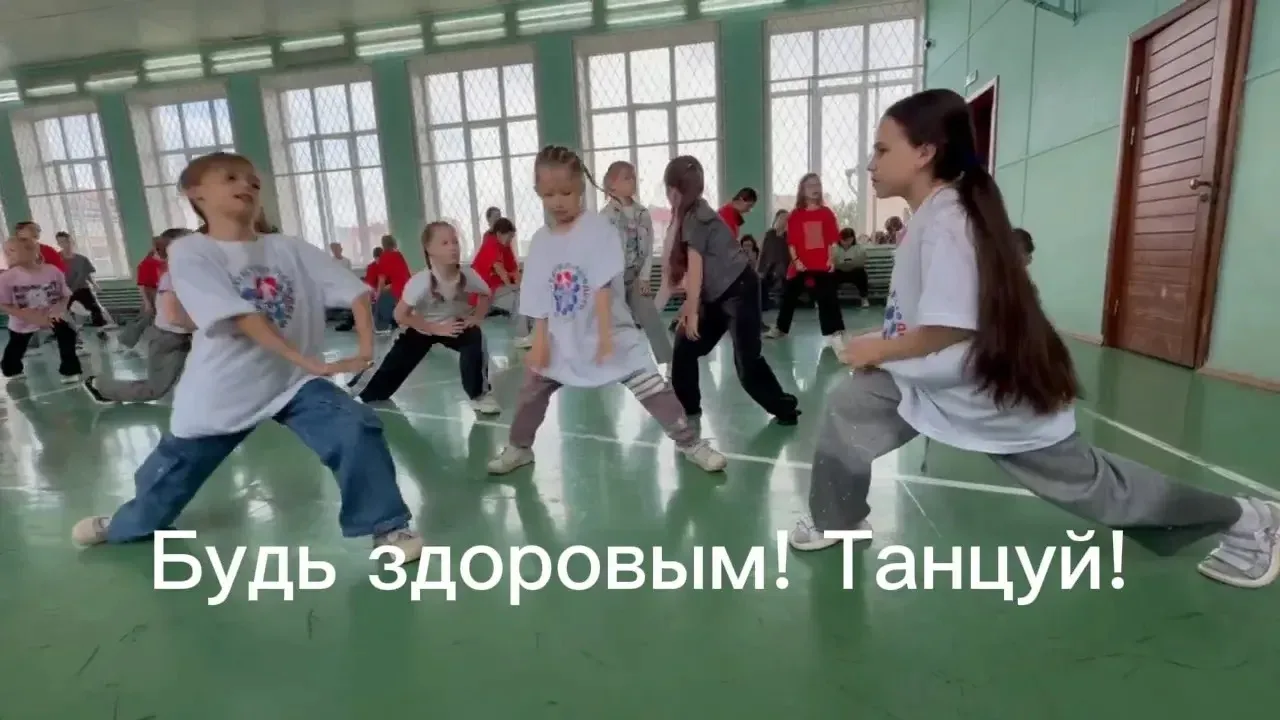 26.06.2026г. в МБОУ «Школа 77» Авиастроительного района г. Казани в пришкольном лагере, активисты Ре