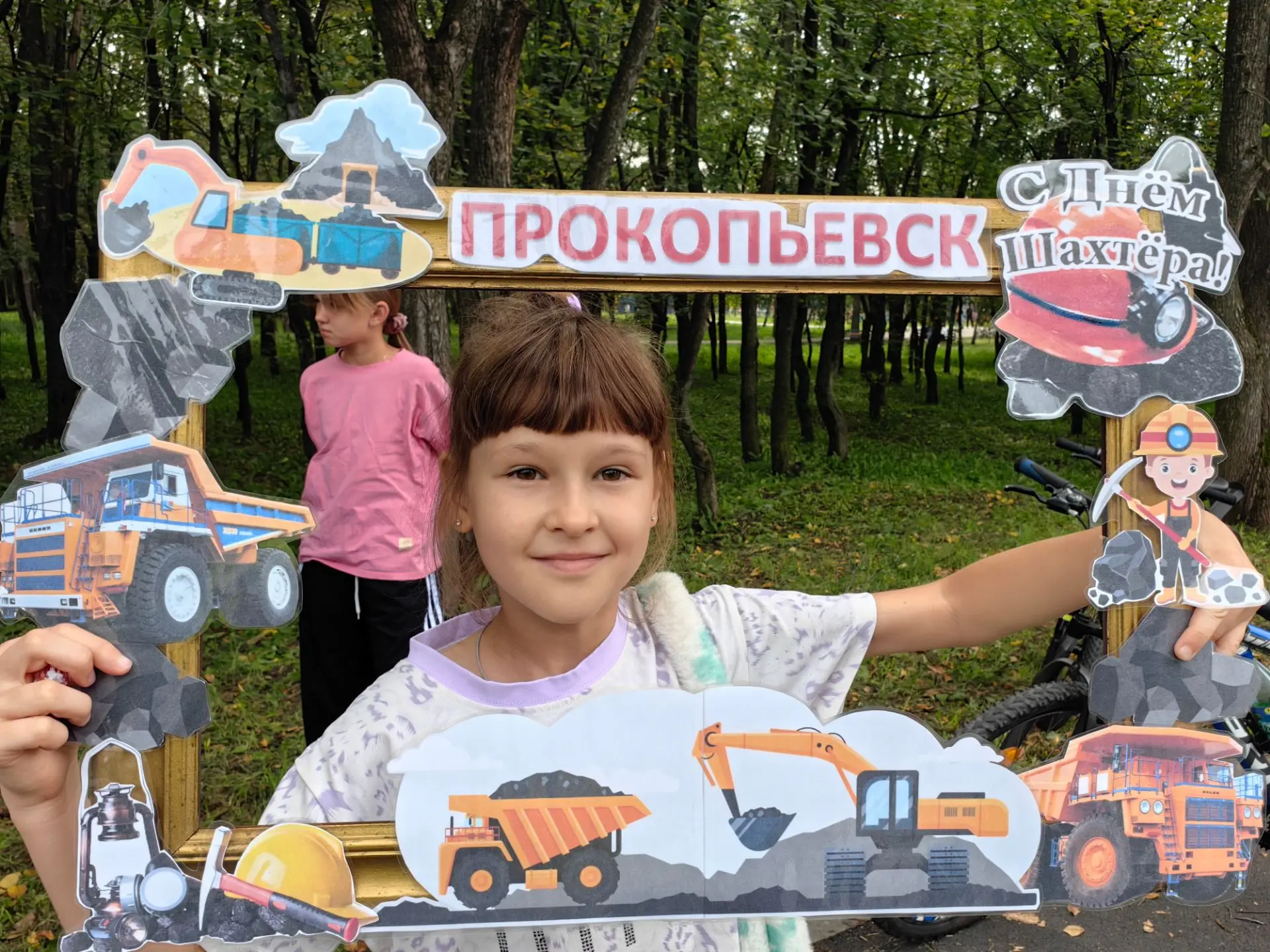 🏙Когда город надевает свой самый нарядный костюм, а в воздухе витает аромат праздника ...