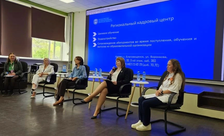 🔥Сделать осознанный выбор будущей специальности школьникам помогли на «Фестивале профессий» в рамках