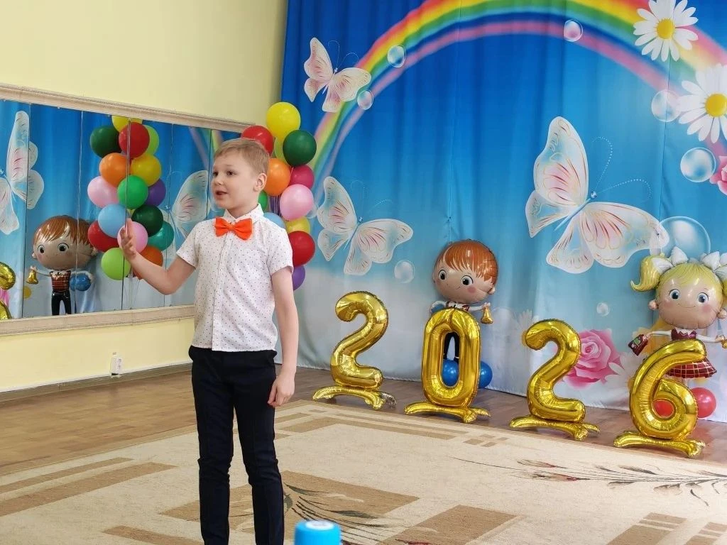 В нашем городе есть замечательная традиция: ежегодно проводить конкурс чтецов среди дошкольников с о
