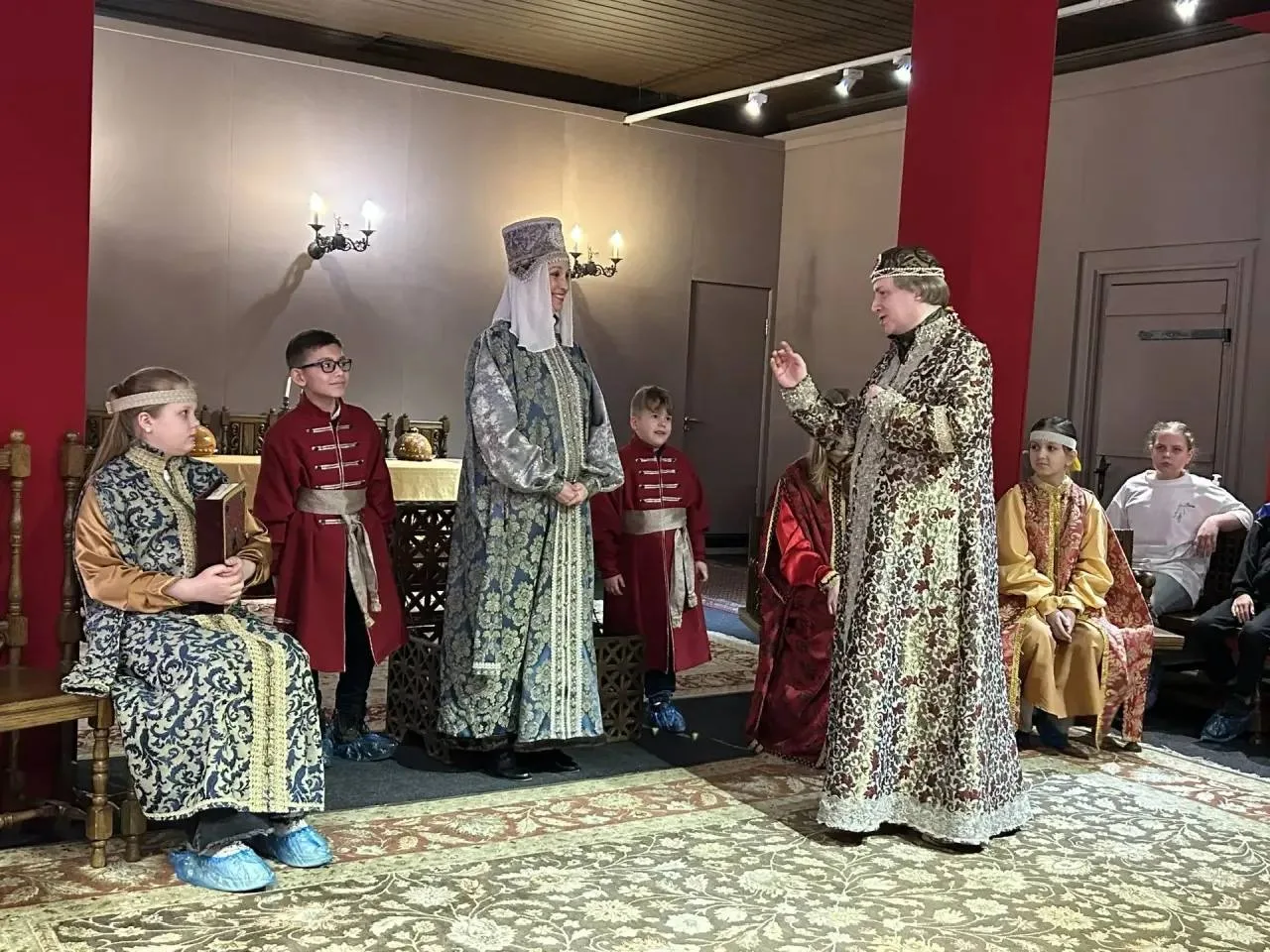 🥰Живой урок в Коломенском: 5 «Г» и 1 «А» открывают новое!  Это была не просто экскурсия, а настоящее