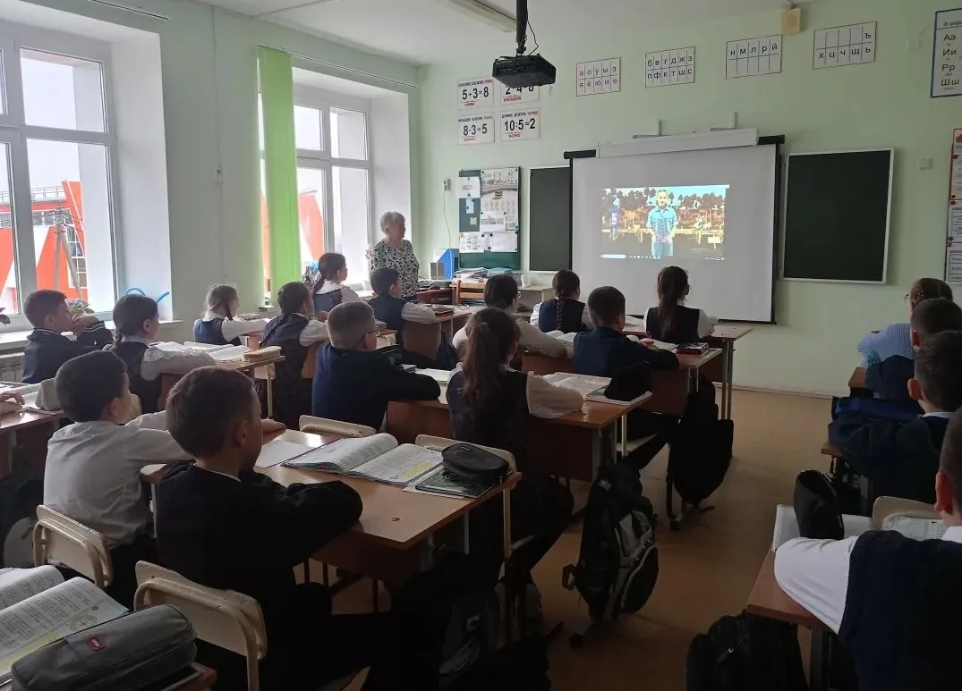 Сегодня в рамках проекта «Разговоры о важном» состоялось занятие «День Земли - каждый день».📍 Мы гов