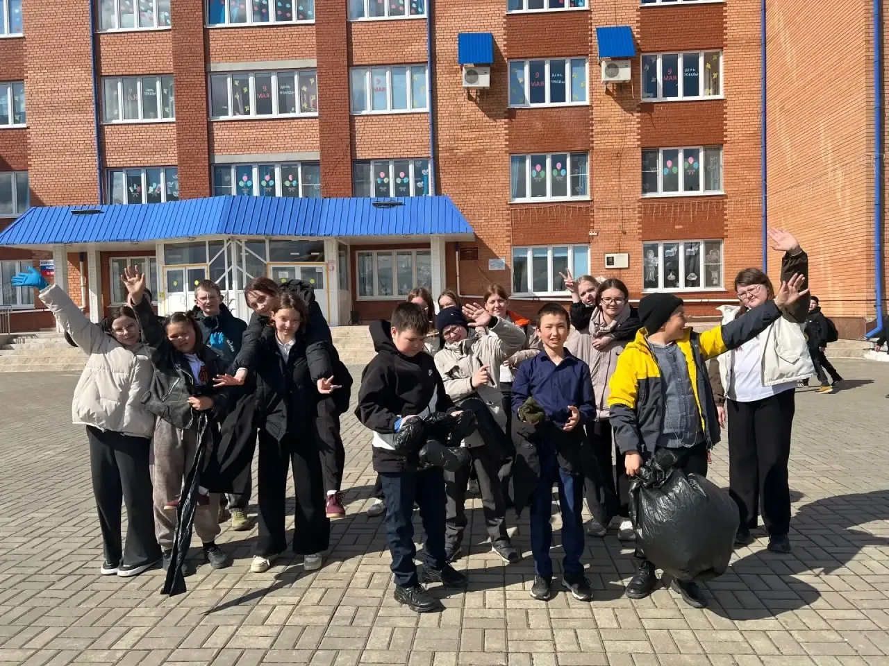 📢Акция « Мы за чистоту»🧹  💥Всероссийский субботник в школе: "Вместе делаем мир чище и красивее!"  Се