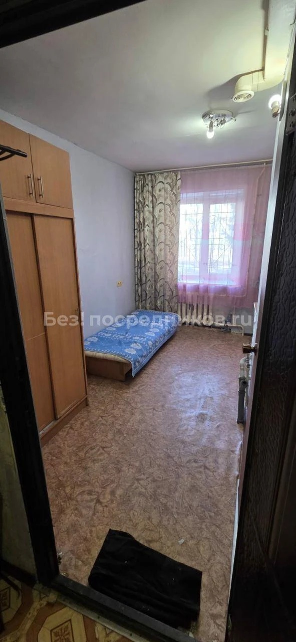 Сдам без посредников: студия, 12м² Цена: 11000 Адрес: Новоалтайск, Пригород, 7-й микрорайон, 18 Сдае