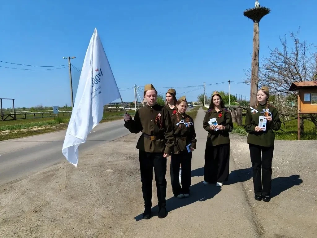 ⭐️Поисковый отряд  "Память" принял участие в акции "Улица в лицах", в которой рассказали жителям пос
