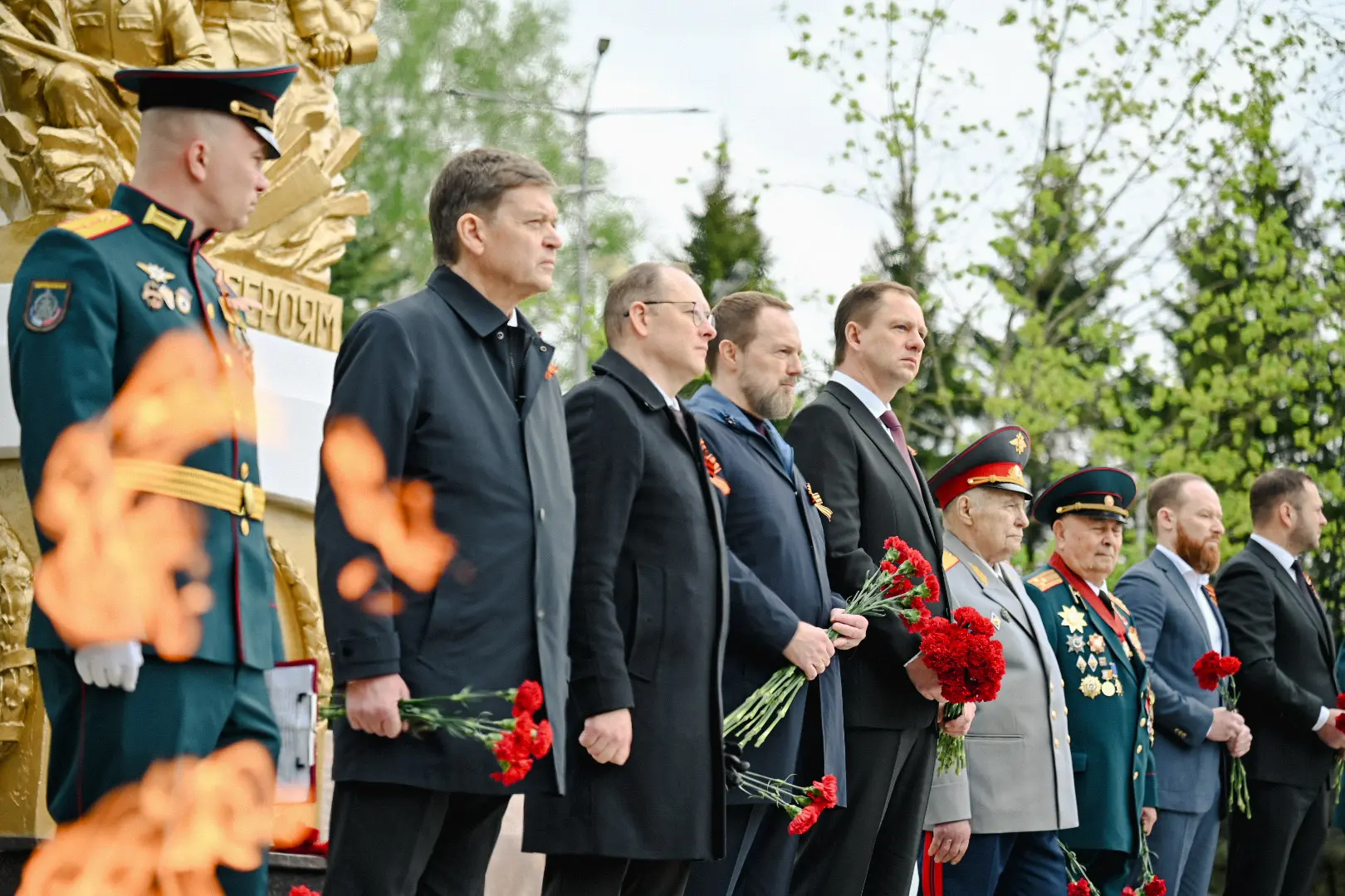 Память защитников Москвы почтили у мемориала в деревне Нефедьево вместе с ветеранами Ве...