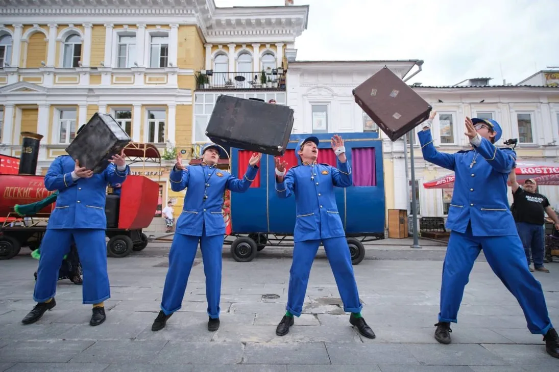 🎭🚂 Нижний Новгород принял масштабный всероссийский проект «Театральный поезд»