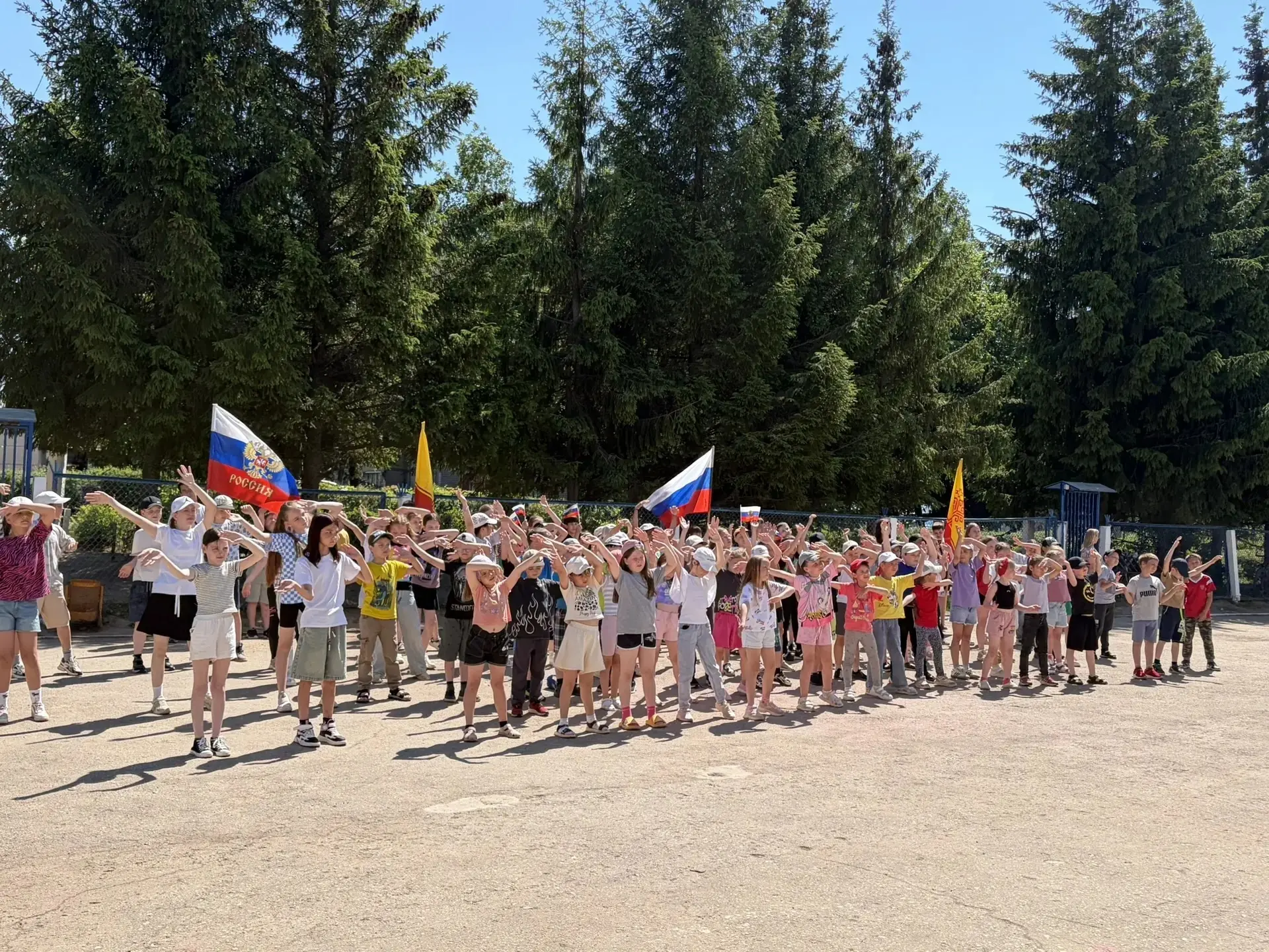 Девятый день в пришкольном лагере «Экологические традиции» прошел насыщенно, ярко и с пользой для ду