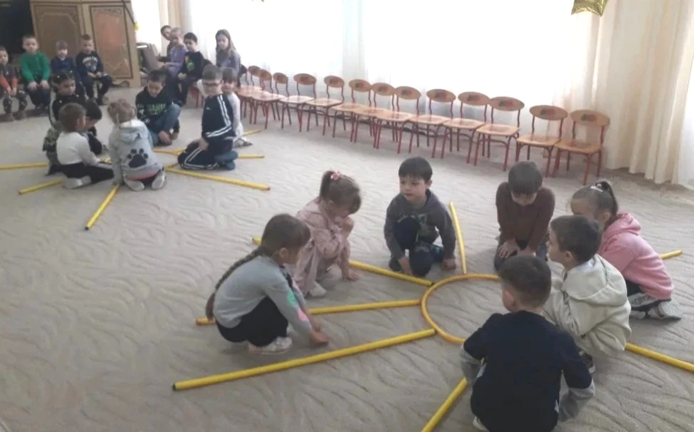 1 июня в детском саду прошёл праздник, посвящённый Международному Дню защиты детей. Вместе с Веселин