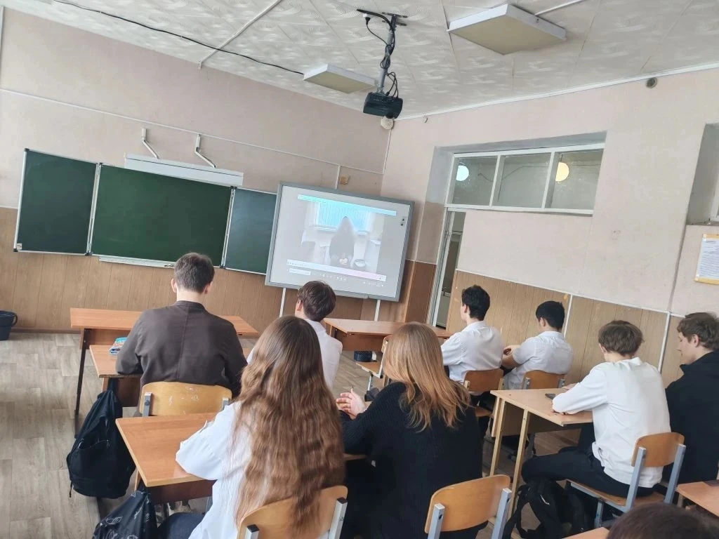 🔒 В МКОУ "Преображенская СШ" и филиалах 2 марта прошли «Разговоры о важном» на тему «Цифровой щит: о