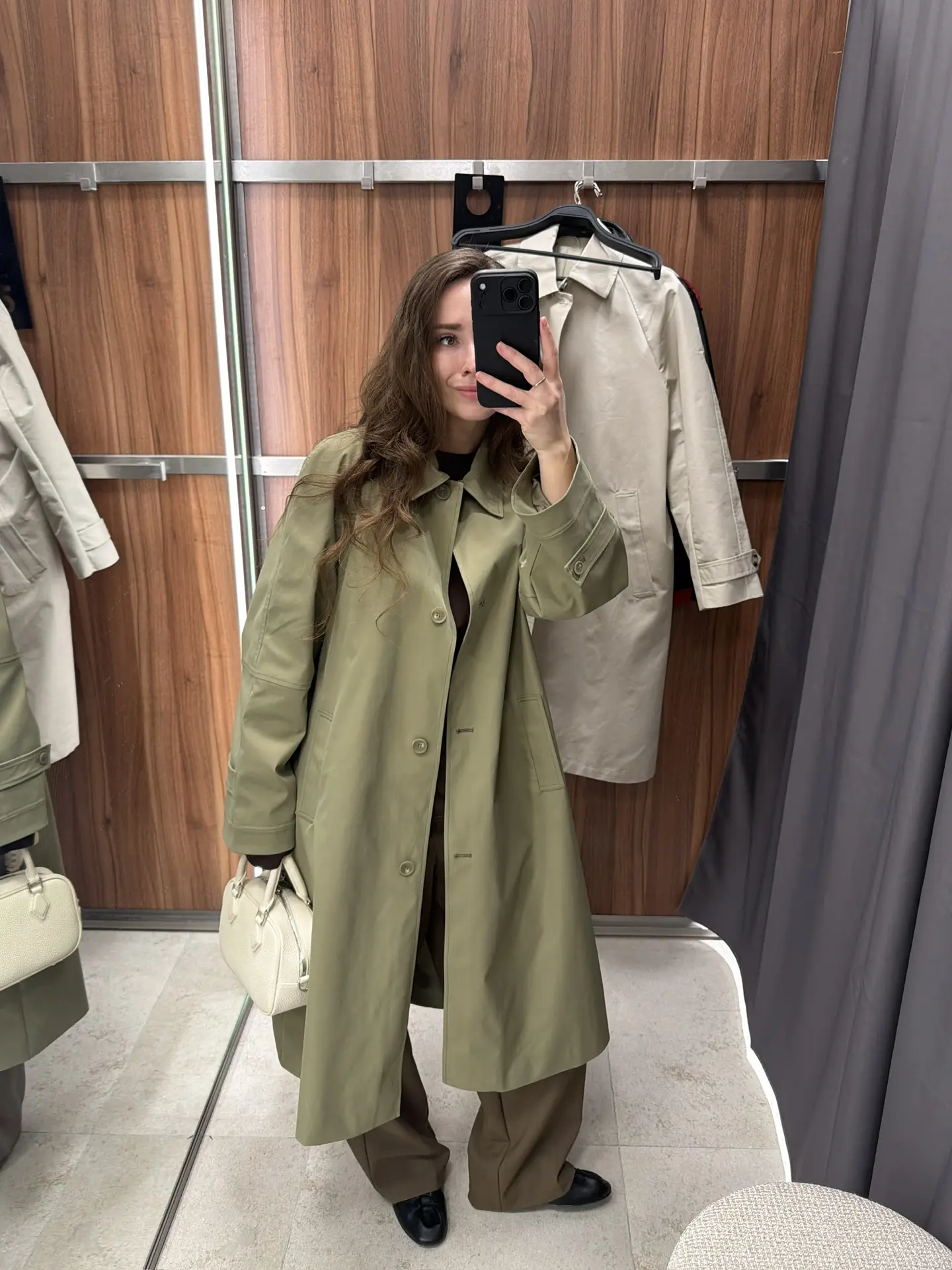 Приятно, что сюда перебрались даже такие старожилы телеги как Dressed to kill! Катя пиш...