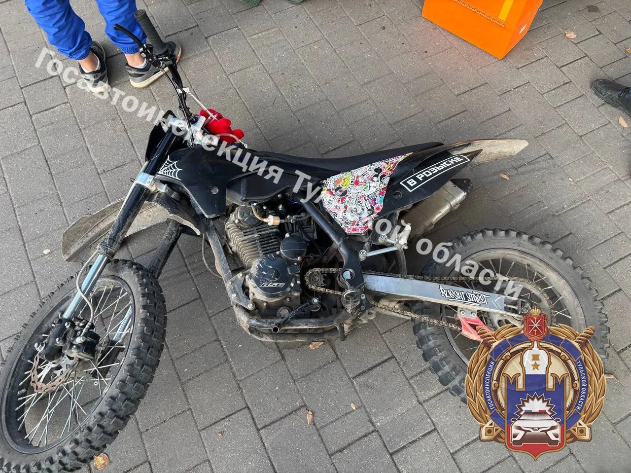 ⚡️В Алексине подросток на мотоцикле врезался в автомобиль: двое несовершеннолетних пост...