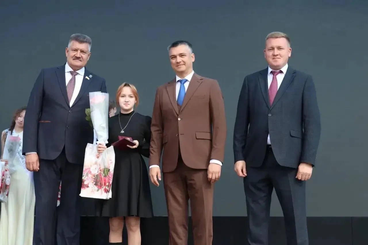 Дмитрий Захаров: