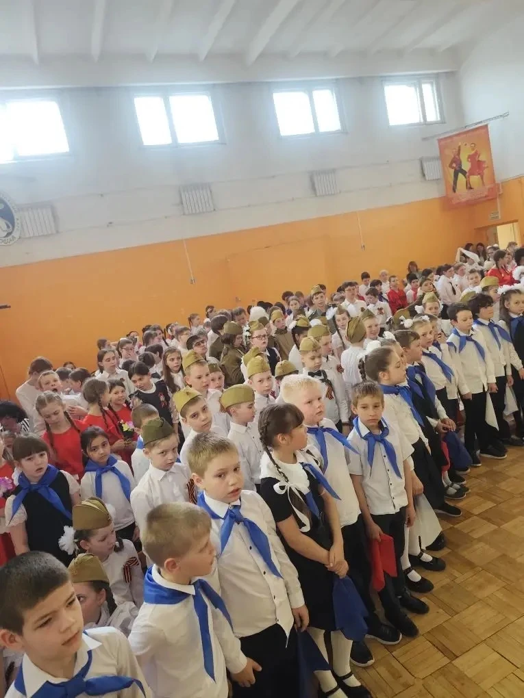 🇷🇺 Слава героям! Спасибо за Победу!  В преддверии священного праздника — Дня Победы в Великой Отечес