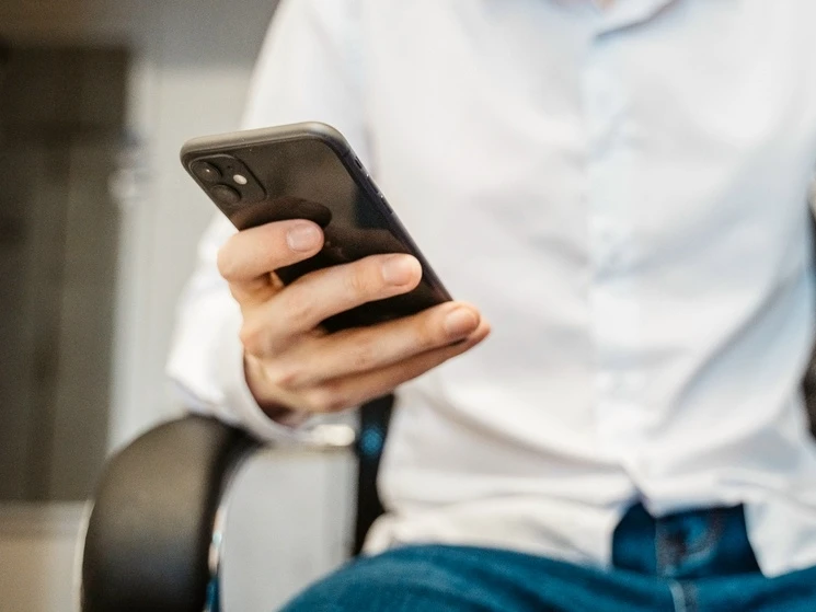 Оскорбление соседа по SMS привело к штрафу в Тверской области