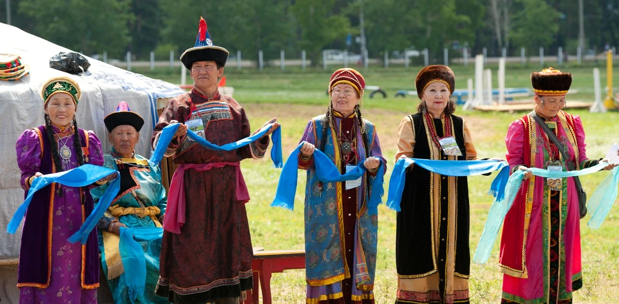 Проект: наша Родина – Россия🇷🇺
🍀Буряты — монголоязычный народ. Исторически они сформировались в р