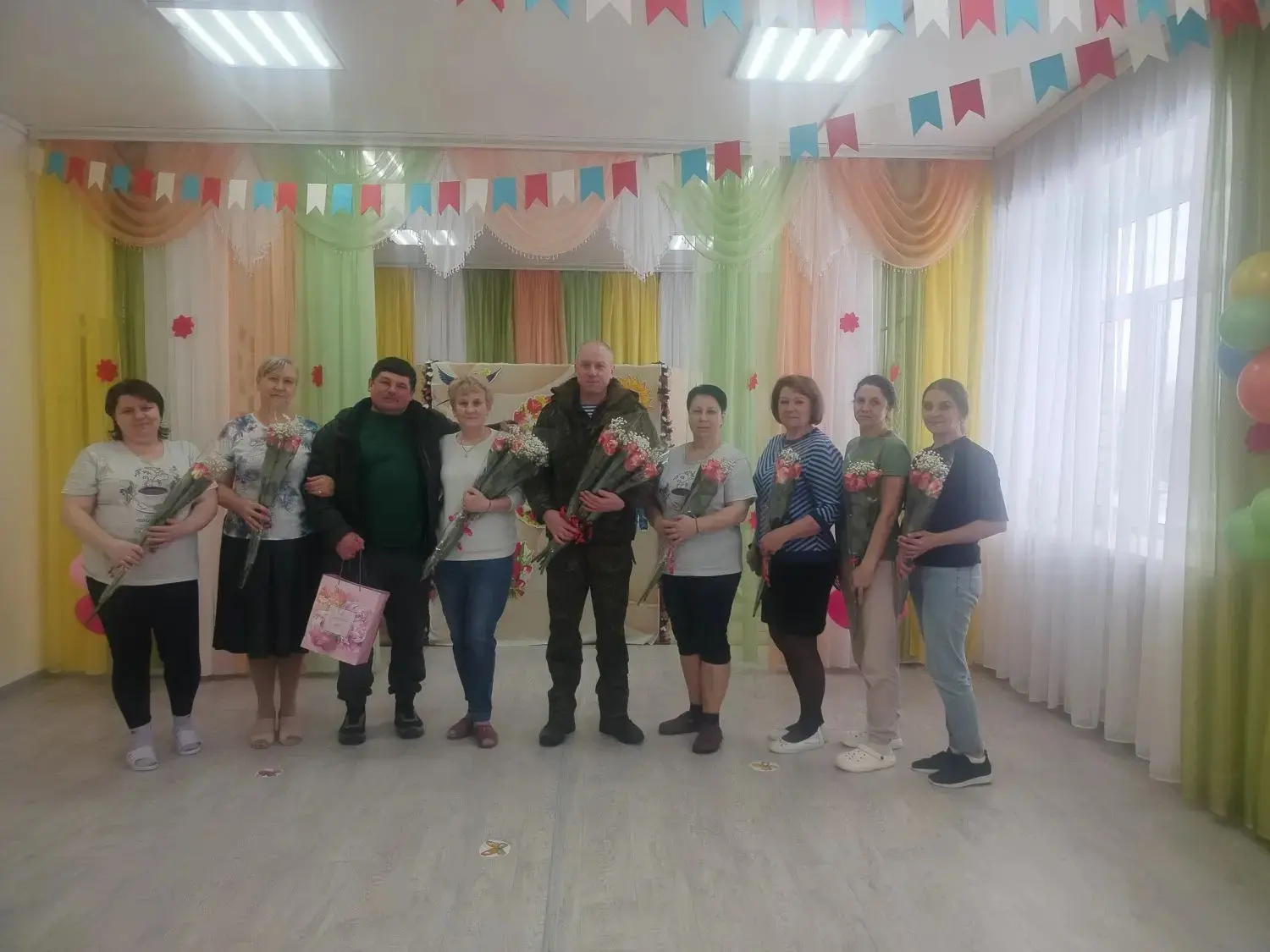 Спасибо за теплоту и поздравления! 💐

Коллектив МБДОУ №15 выражает искреннюю благодарность за прекр