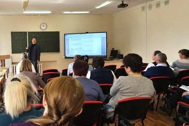 Эффективные методики — высокие результаты: в институте образования завершились курсы для учителей ма