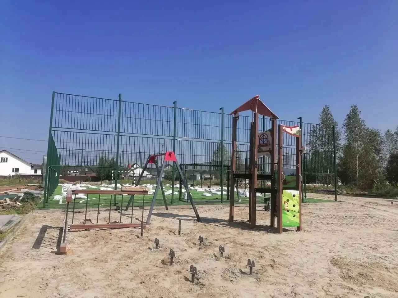 На штабе по благоустройству и строительству детально рассмотрели ход работ в микрорайонах ИЖС.

✅ Ер