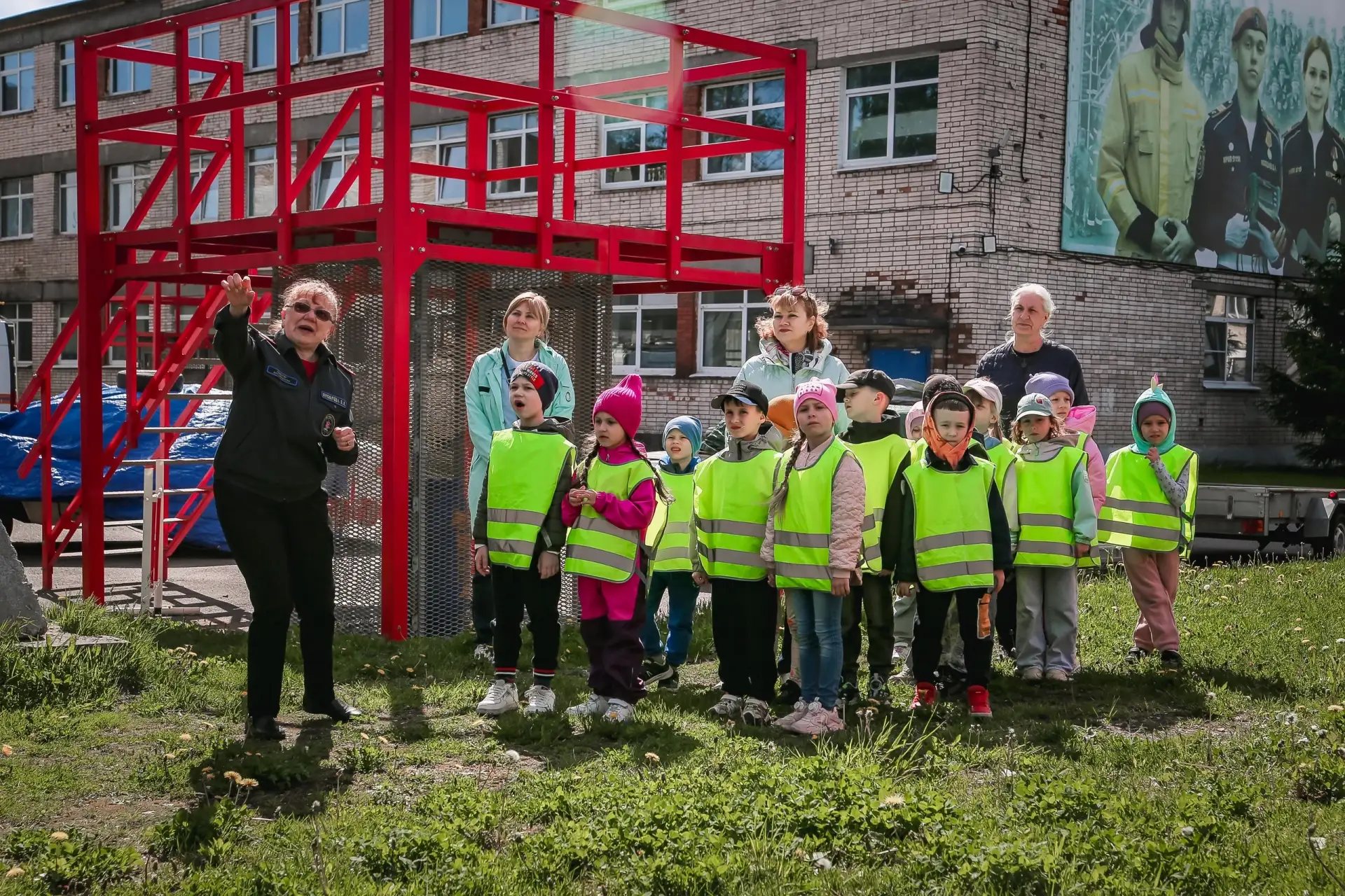 18 июня 2026 года в Санкт-Петербургском Пожарно-спасательном колледже прошло заключительное интеракт