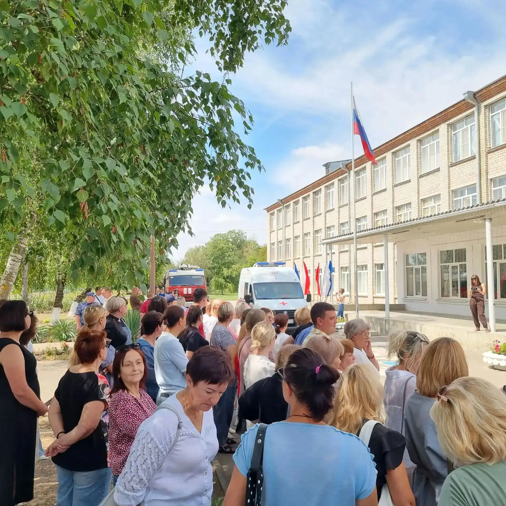 В Кировском округе всероссийские учения по антитеррористической защищённости прошли на ...