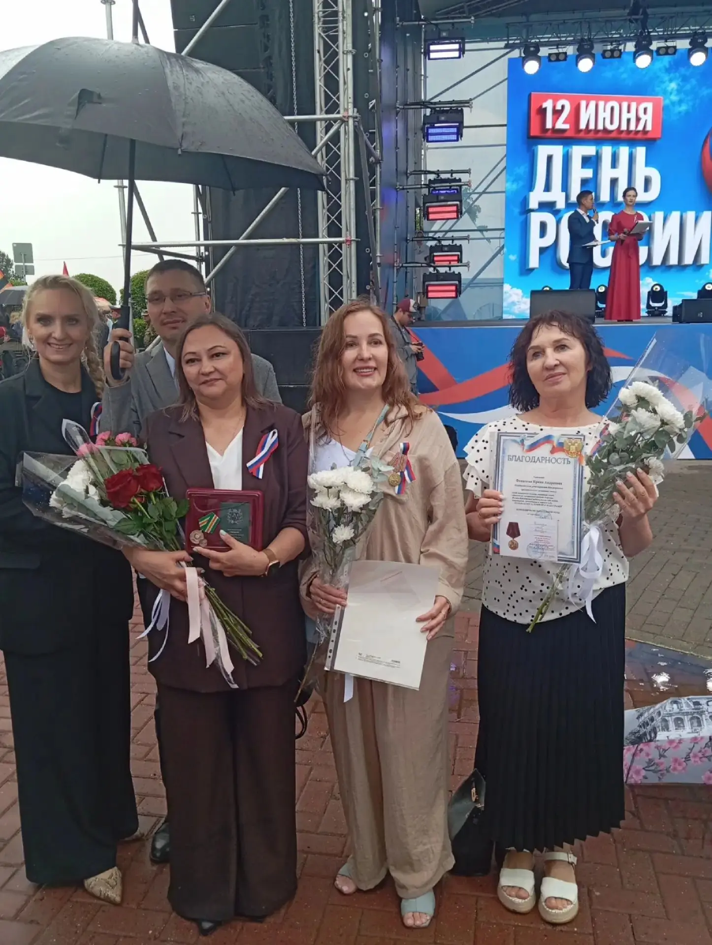 🎉 В Губернаторском квартале состоялся большой праздник – День России! Было много улыбок, песен и по