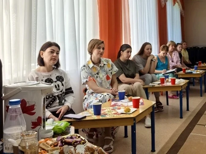 Завтрак, зарядка и щепотка детских воспоминаний: как мы встретили июнь!

4 июня состоялась традицион