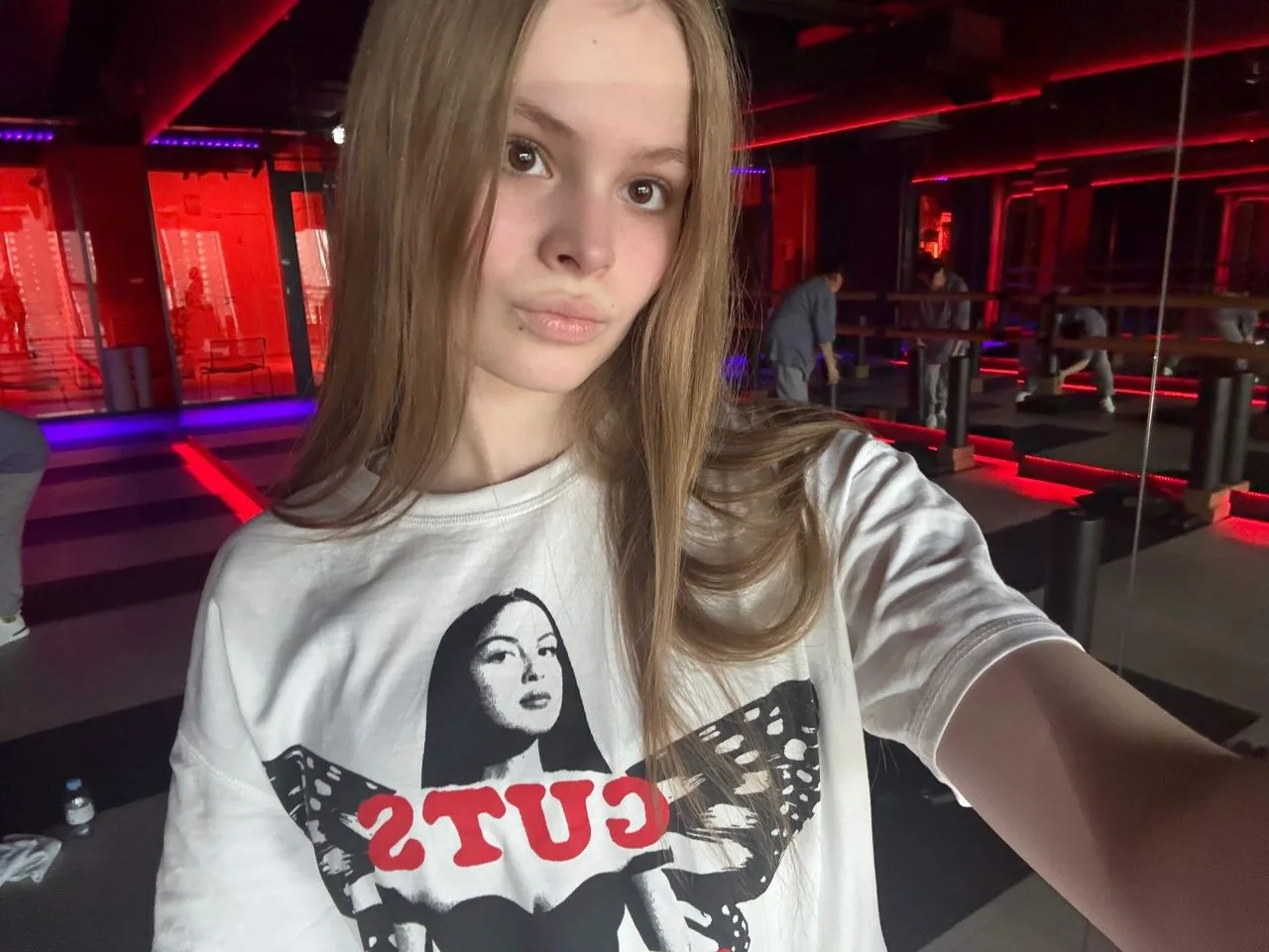 впервые попробовала сходить на пилатес, понравилось очень! 

#миланастар #milanastar
