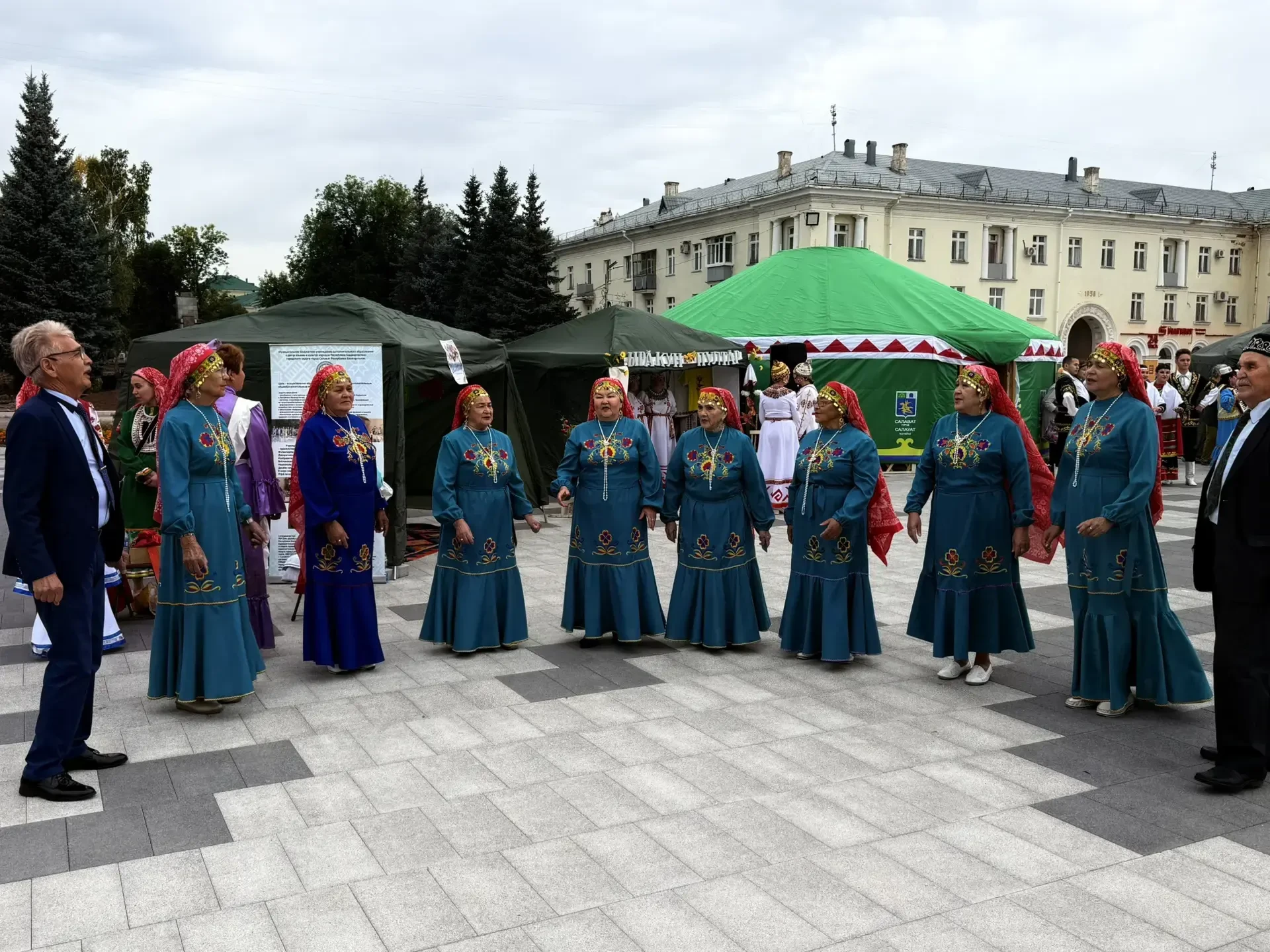 🚀 ПРАЗДНИК НАЧАЛСЯ: САЛАВАТ ГУЛЯЕТ И ОТМЕЧАЕТ ДЕНЬ ГОРОДА! В Салавате стартовало празд...