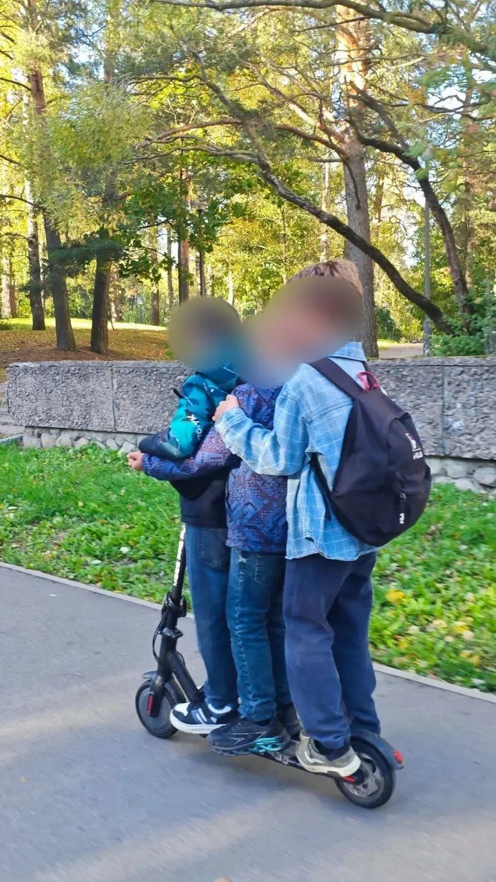 Юрен плачет, не ездите по двое - сломаются. А тут вон один из самых дешевых и ниче, спр...