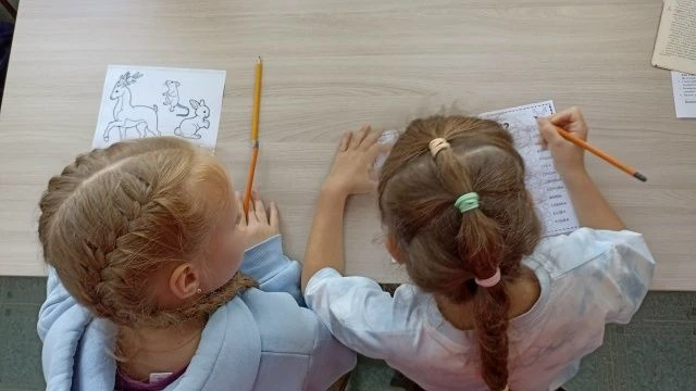 Громкие чтения «Читаем книги А. Устюгова» прошли 18 августа в Центральной районной библ...