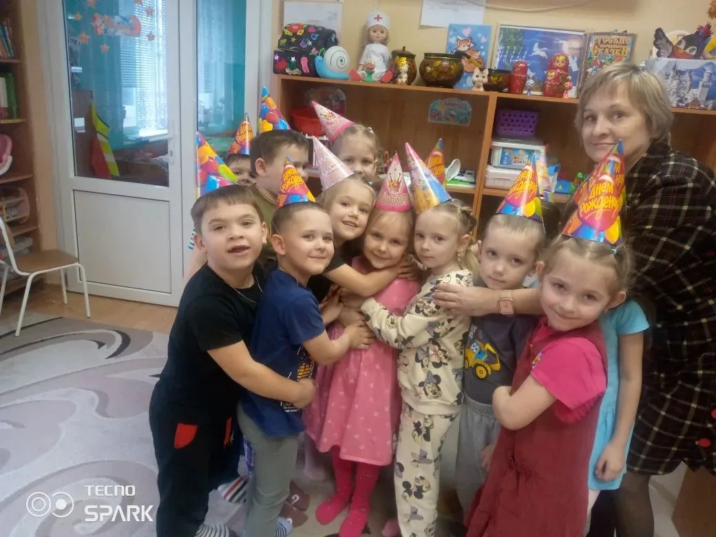 Весело отметить день рождения можно не только в дома, но и со своими друзьями в детском...