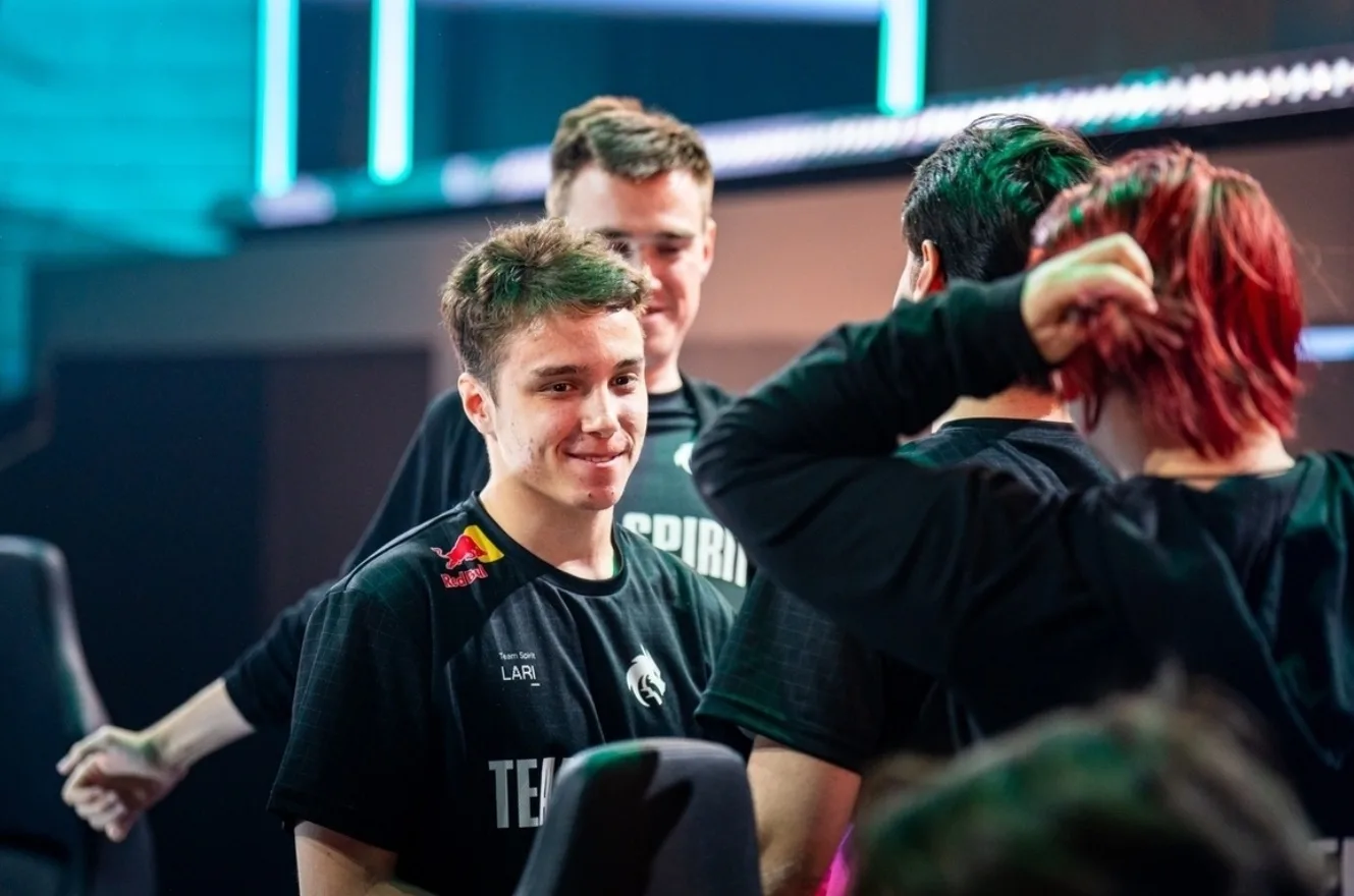 Новосибирец в третий раз выиграл главный турнир мира по Dota 2.