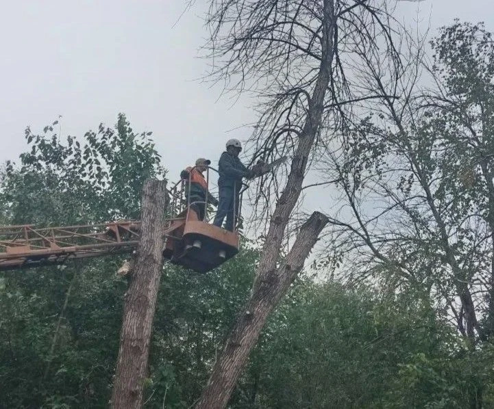 🧹 Коммунальные службы выполнили работы в городе